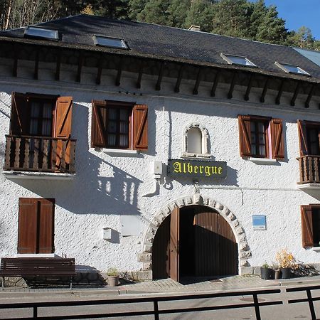 Albergue De Canfranc Estacion Buitenkant foto