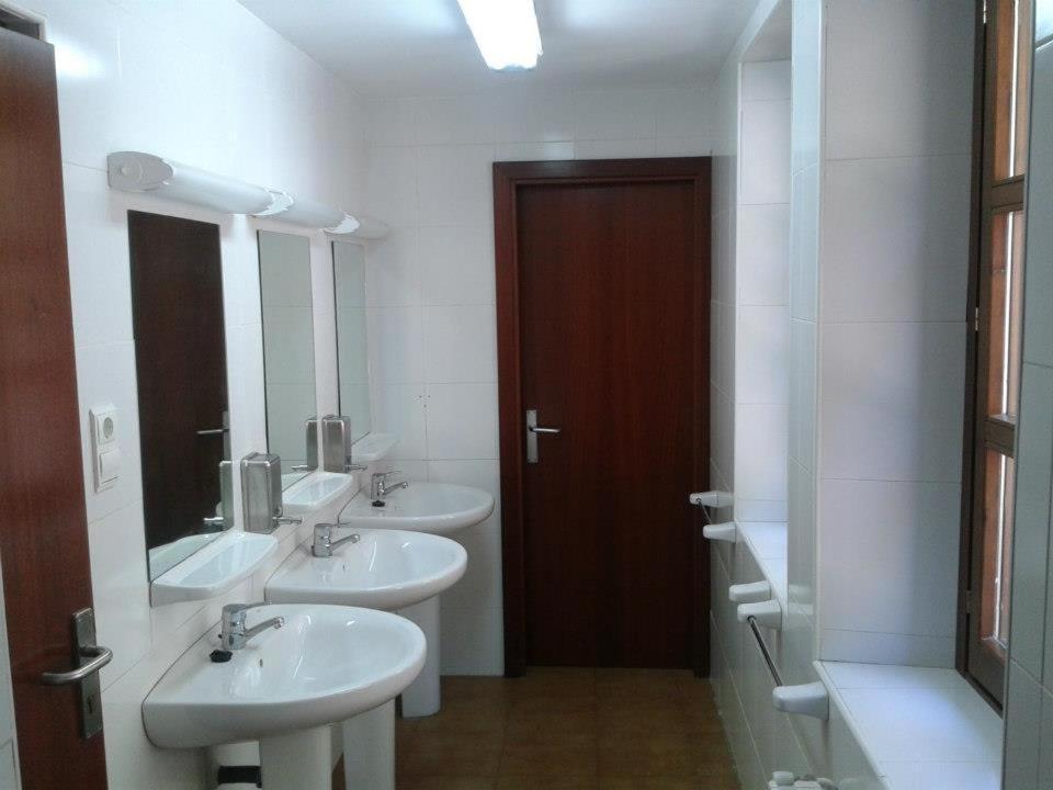 Albergue De Canfranc Estacion Buitenkant foto
