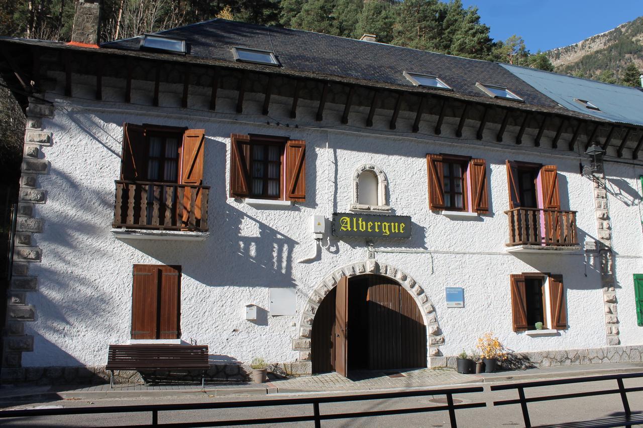 Albergue De Canfranc Estacion Buitenkant foto